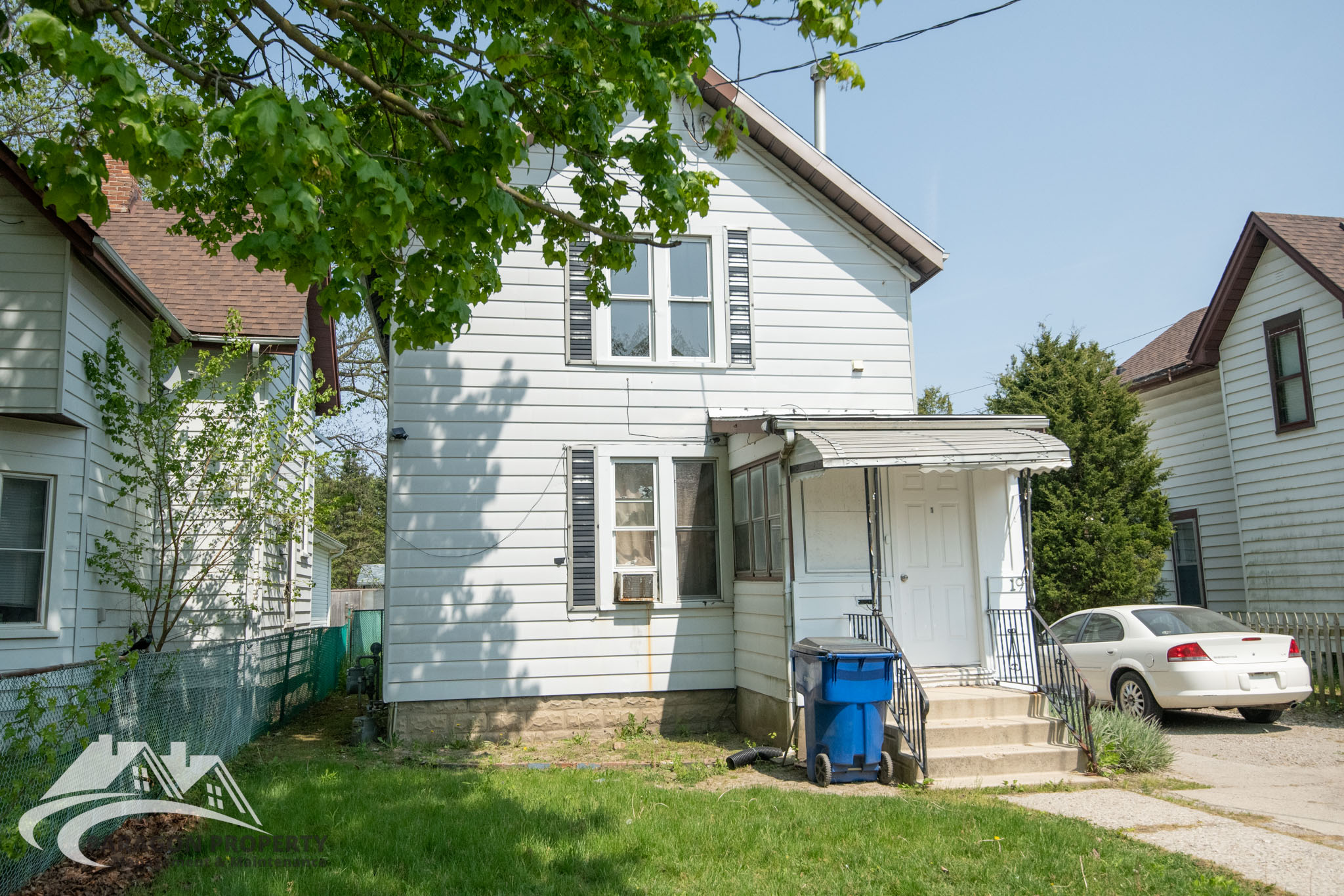 Property main image