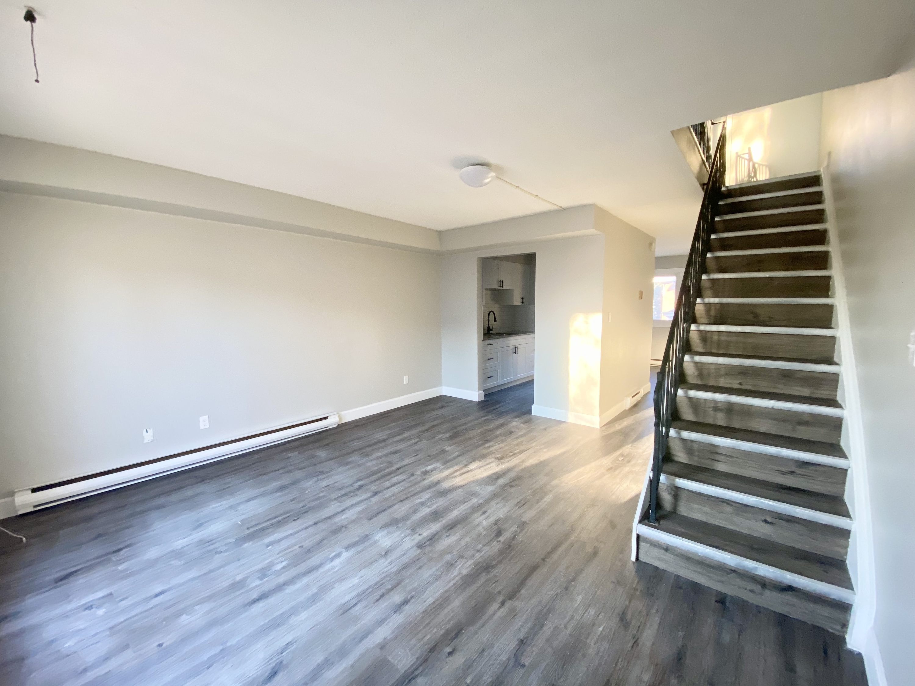 210 Park Avenue East - 7