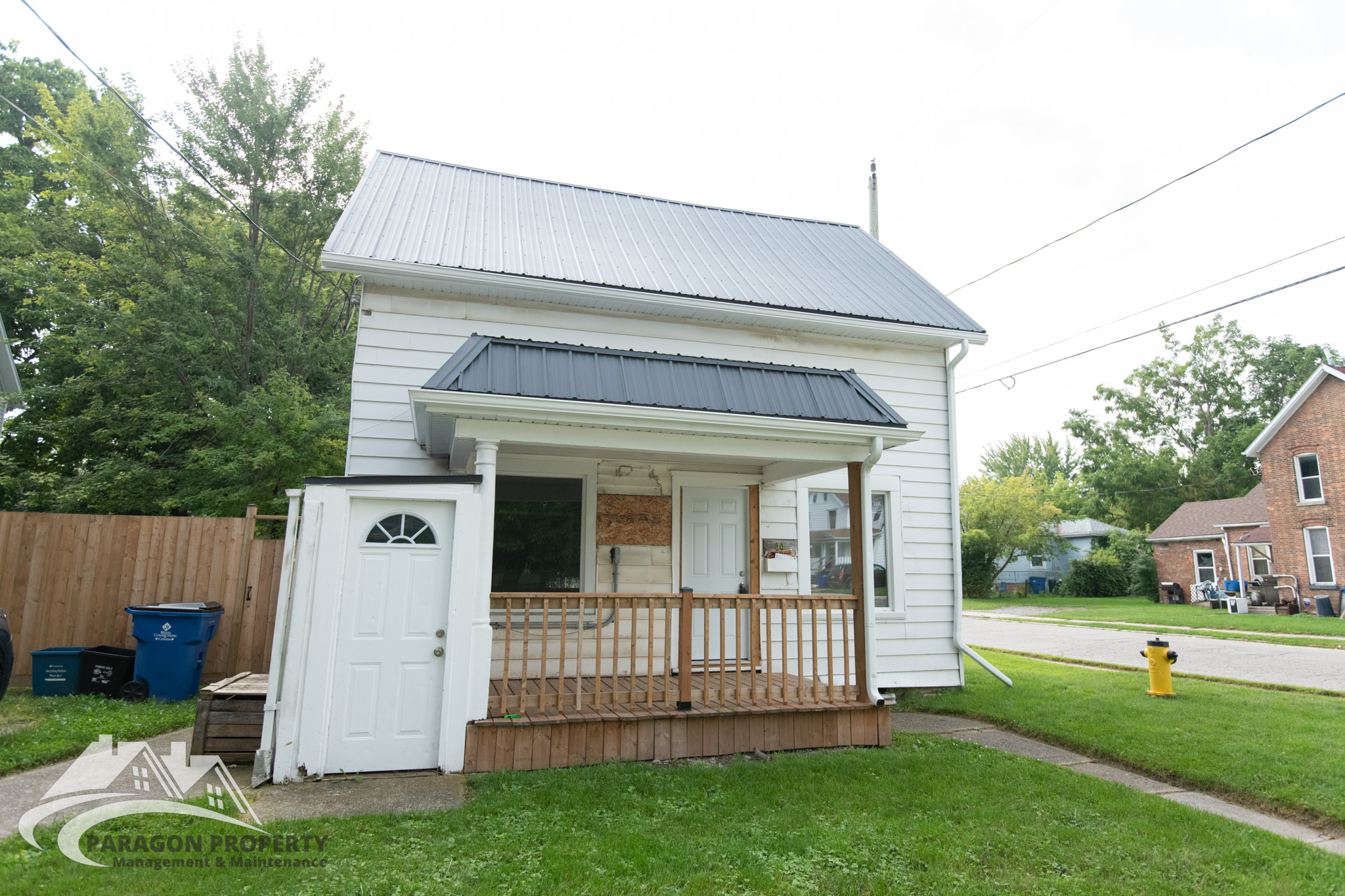 44 Lorne Avenue