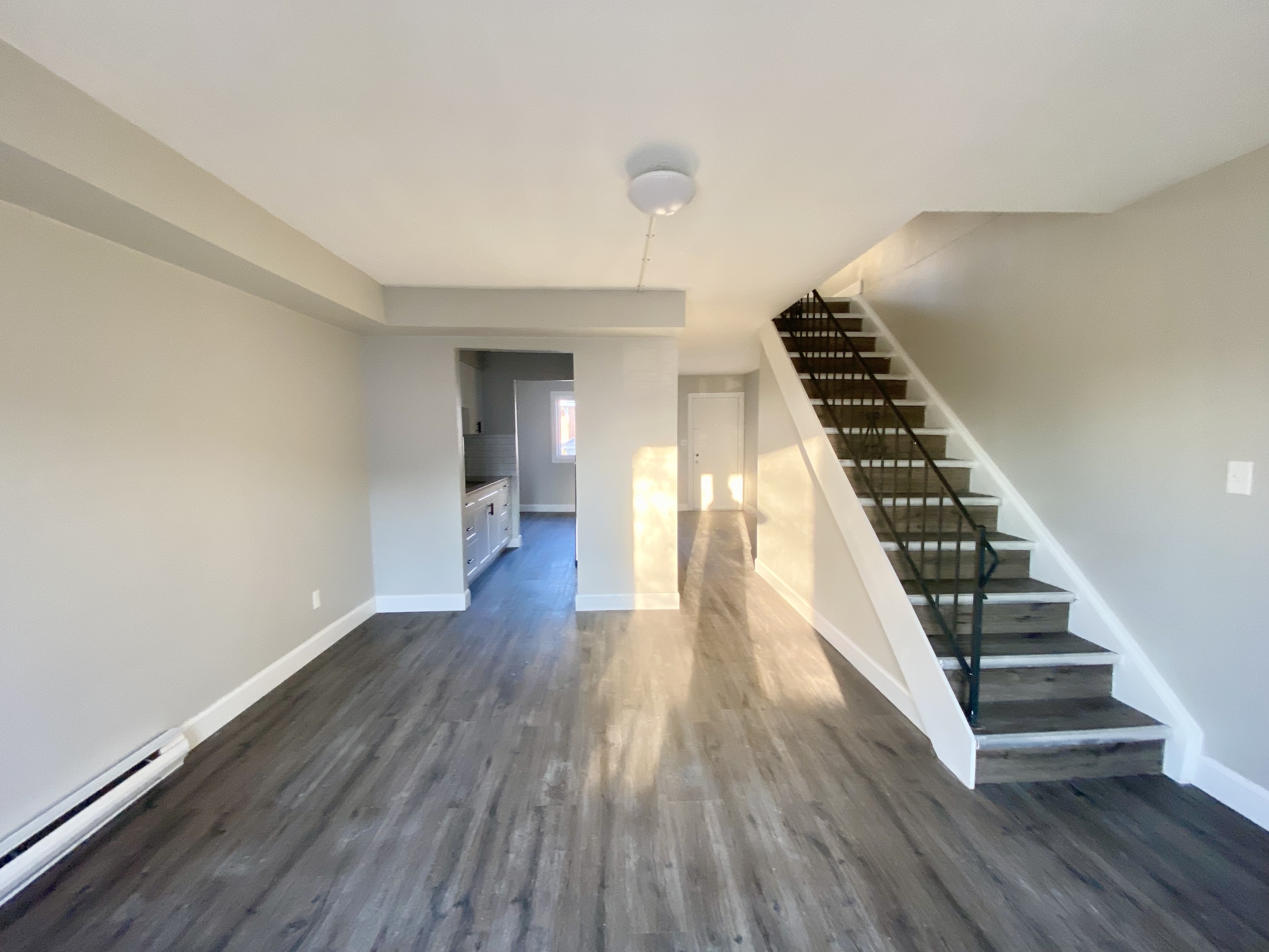 210 Park Avenue East - 7, Chatham, ON N7M 3V8 — photo 2