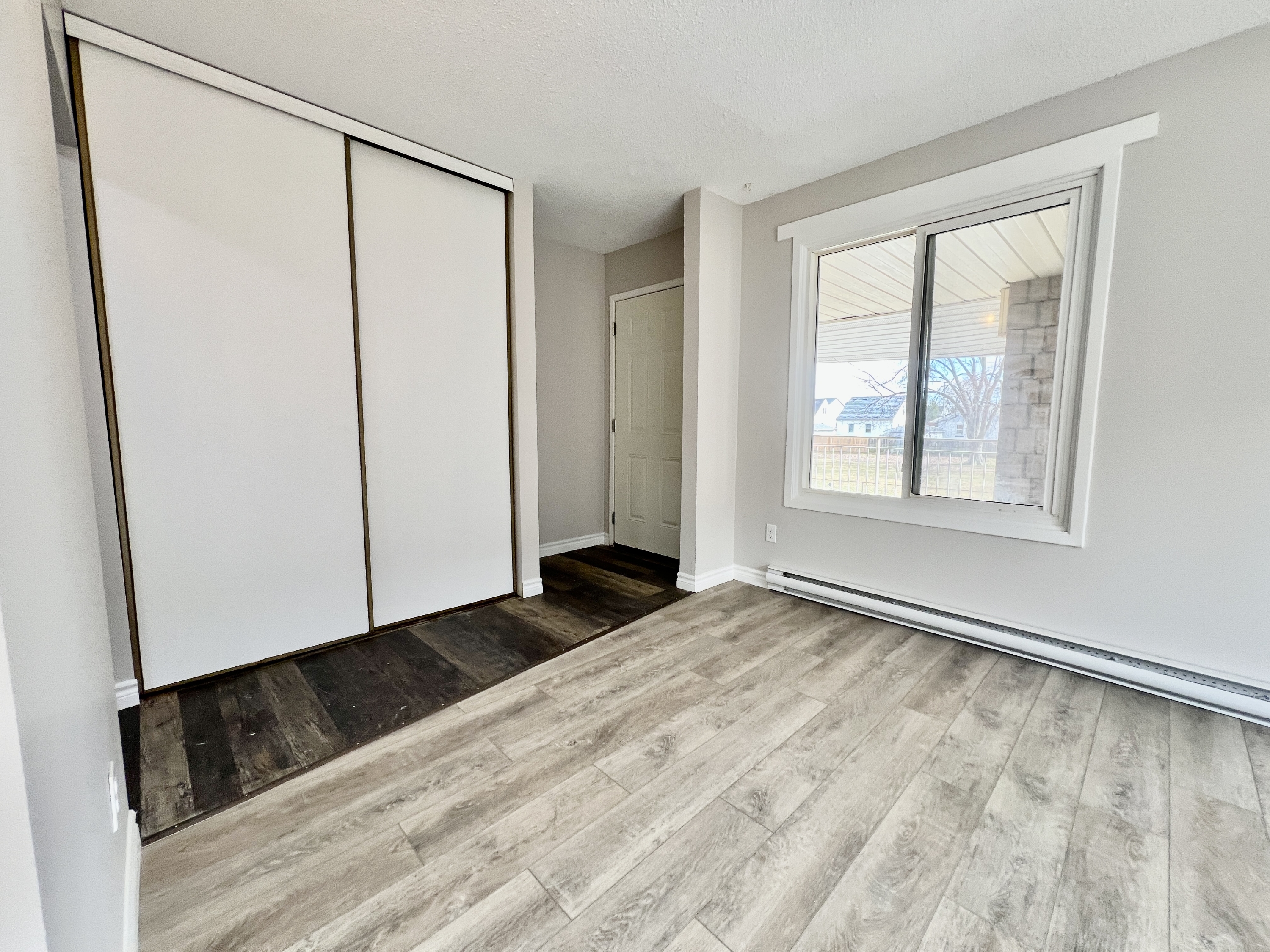 6 Sarah Crescent - 6